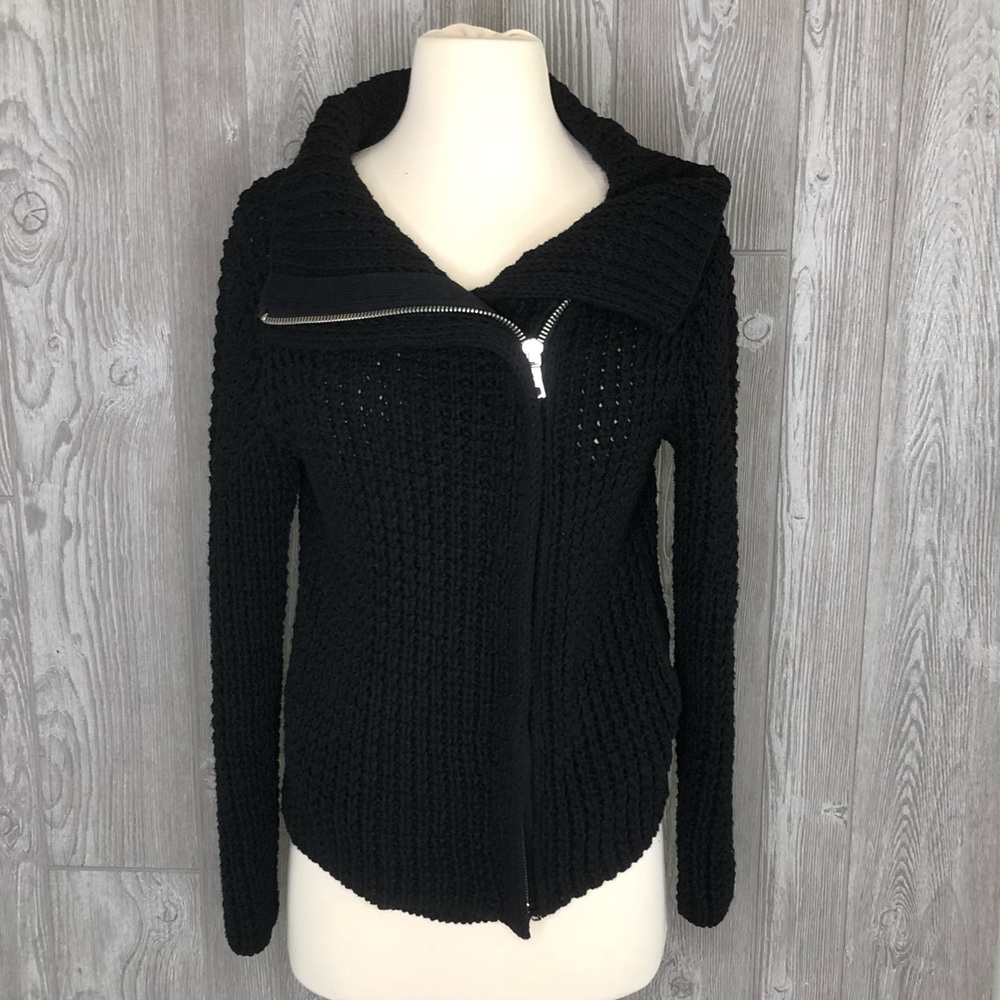 Gap jacket